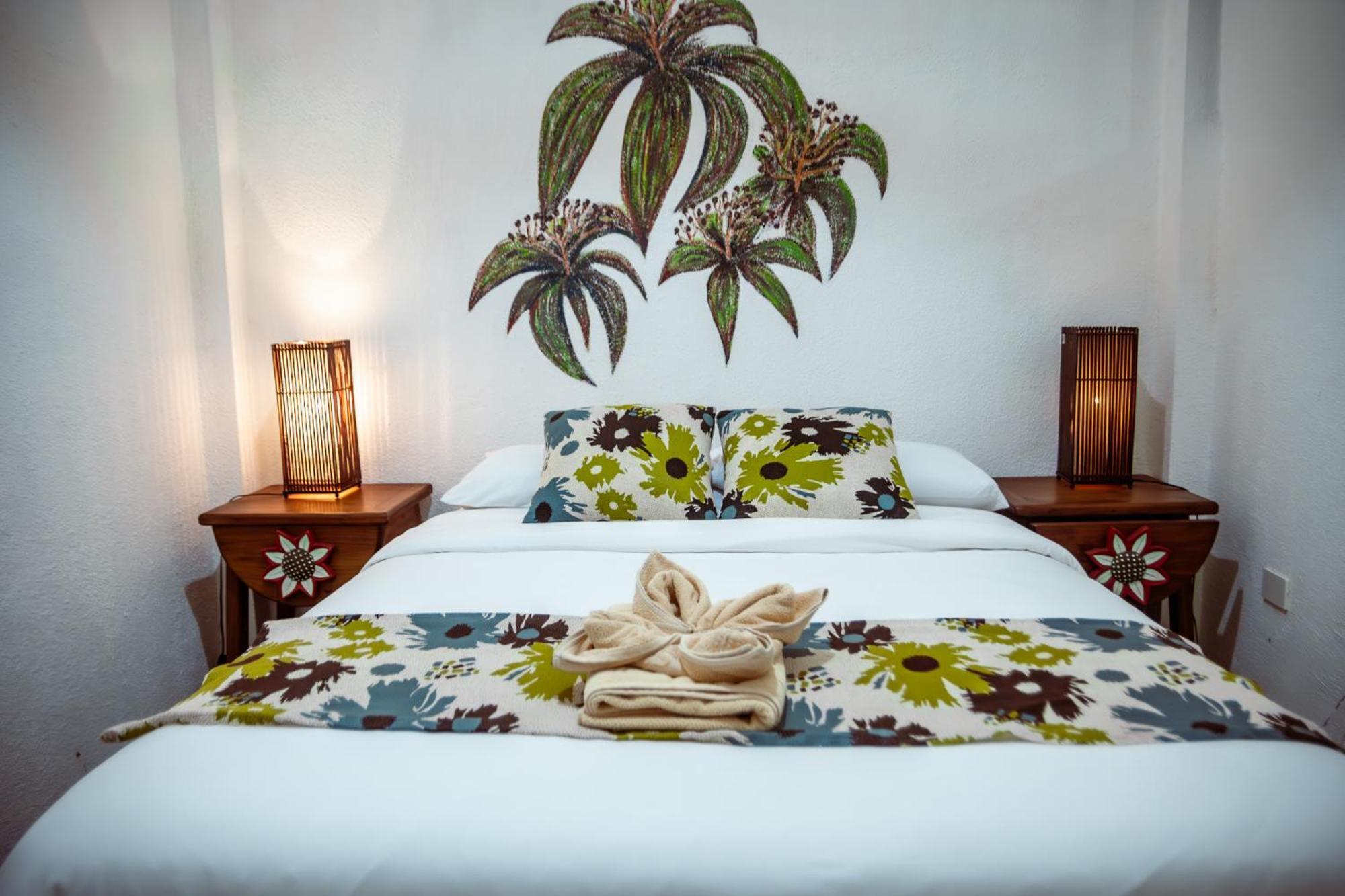 Hotel Miconia 푸에르토 바케리조 모레노 외부 사진